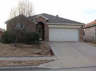 6401 Waterhill Ln, Fort Worth, TX 76179