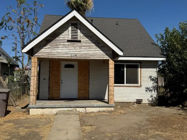 814 Q St, Bakersfield, CA 93304