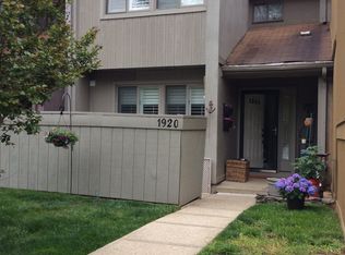 1920 Coppersmith Ter, Woodbridge, VA 22191