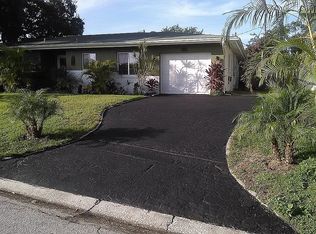 2314 Indian Ave S, Belleair Bluffs, FL 33770