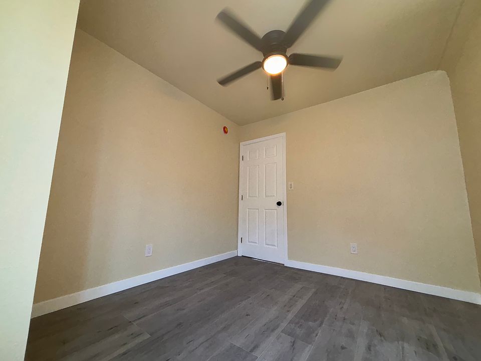 2nd image of 5306 Cimarron St #B4