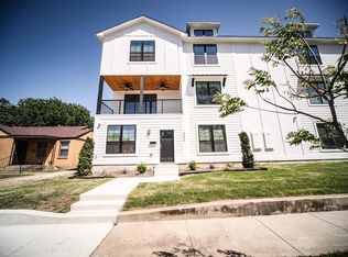 3221 Forest Park Blvd, Fort Worth, TX 76110