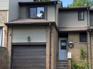 48 Carleton Pl S, Brampton, ON L6T 3Z4