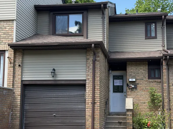 48 Carleton Pl S, Brampton, ON L6T 3Z4