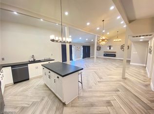 4850 W Warm Springs Rd, Las Vegas, NV 89118