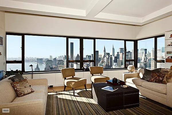 Sold by Brown Harris Stevens | media 19