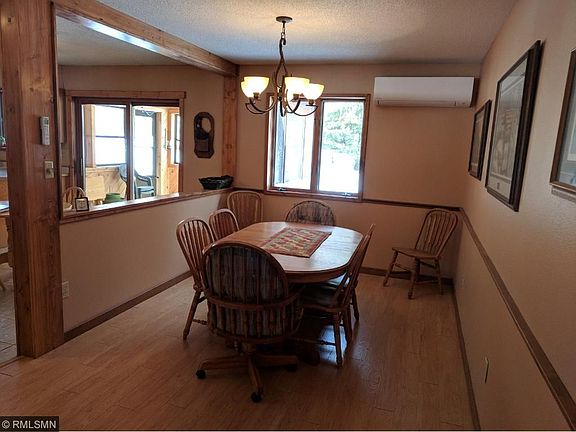 3rd image of 14430 Wildwood Dr