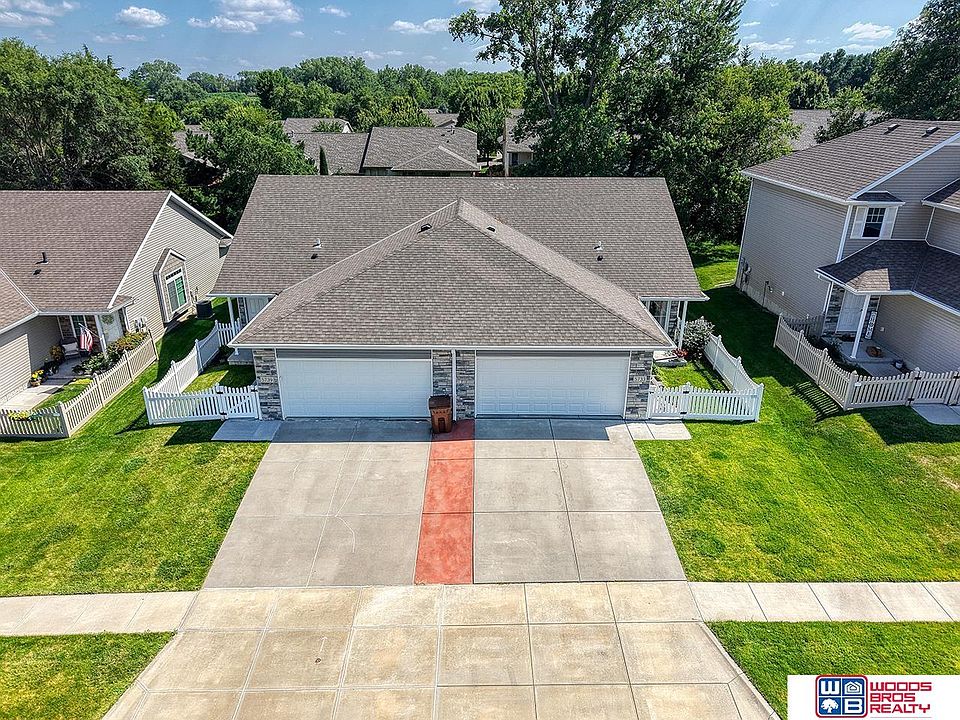 1st image of 5733 Brendon Ln