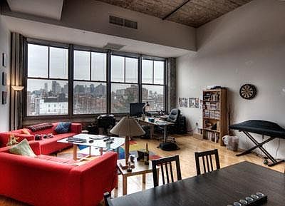 2nd image of 11 Porter St