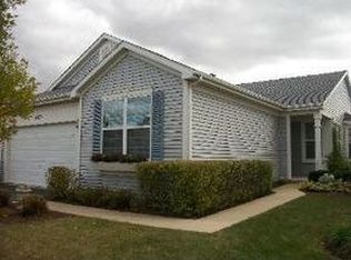 16177 Seneca Lake Cir, Crest Hill, IL 60403