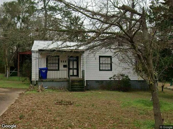 204 White Dr, Troy, AL 36081
