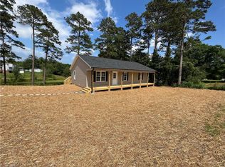 4688 Edge Farm Ln, Trinity, NC 27370