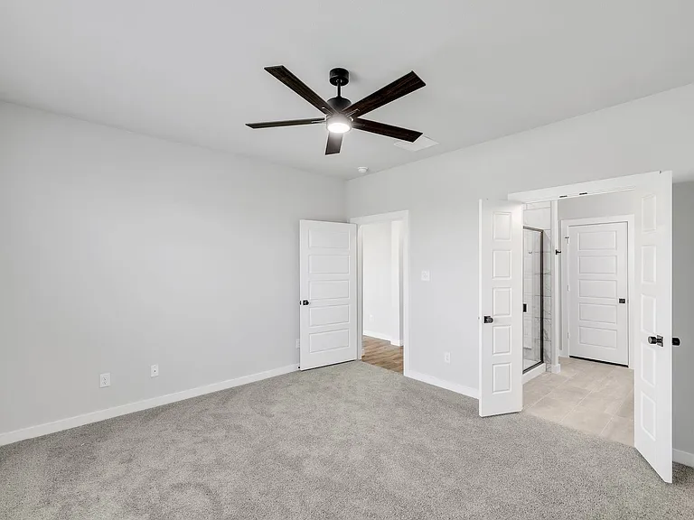 6600-6602 Florence Dr — Photo 15