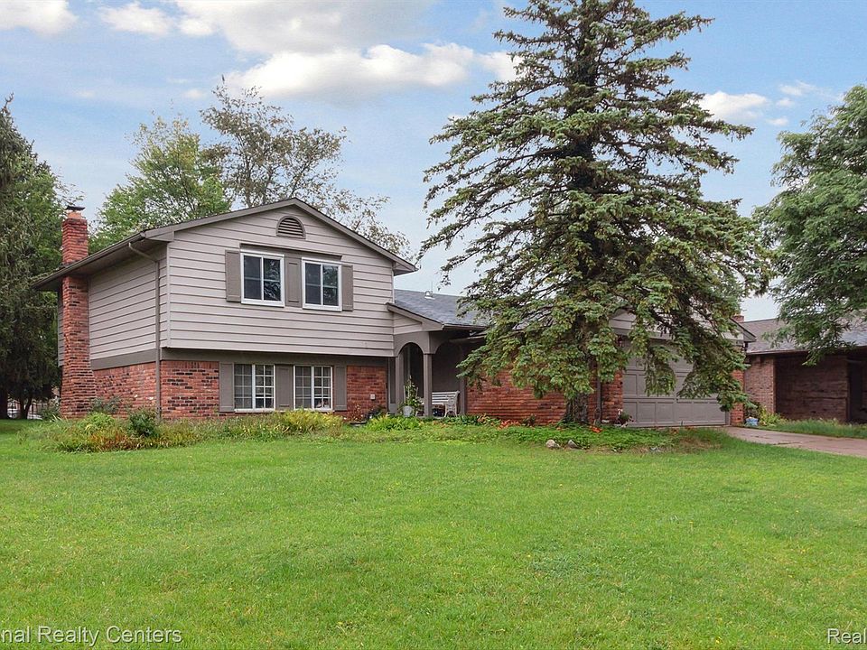 1st image of 4790 Shoreline Blvd