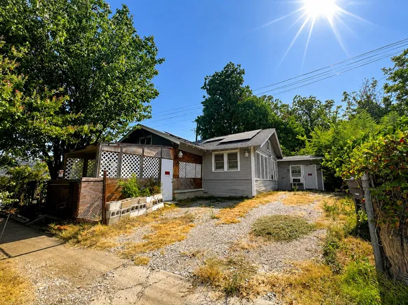 110 N Marlborough Ave, Dallas, TX 75208