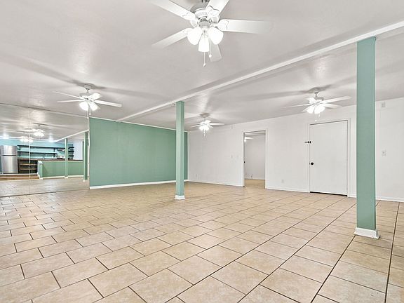 3rd image of 2439 Ancel Rd #102