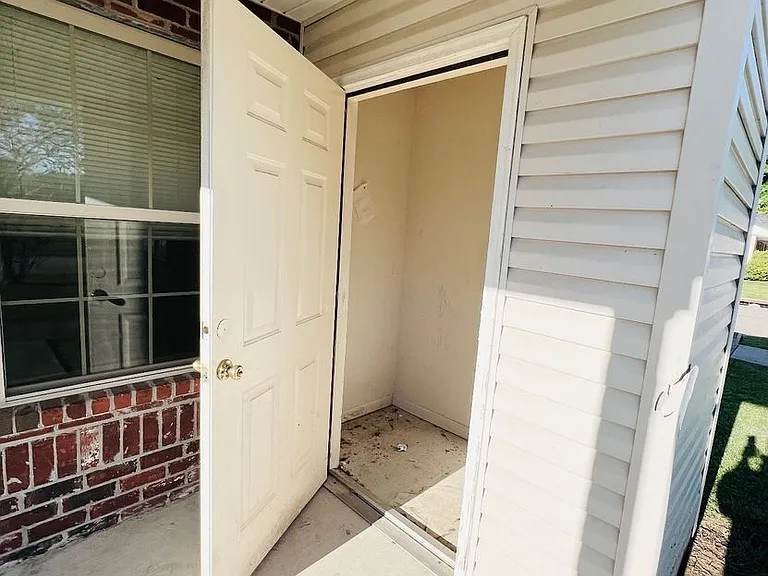 816 Martin Luther King Jr Dr — Photo 54