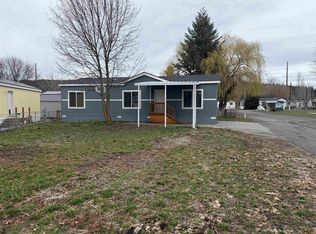 19625 E Wellesley Ave TRAILER 13, Otis Orchards, WA 99027