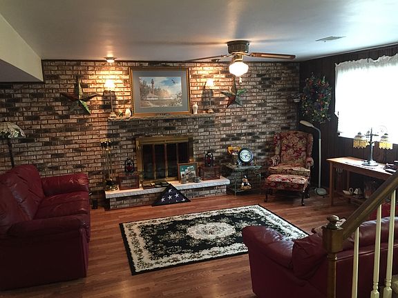 2nd image of 185 Beacon Dr
