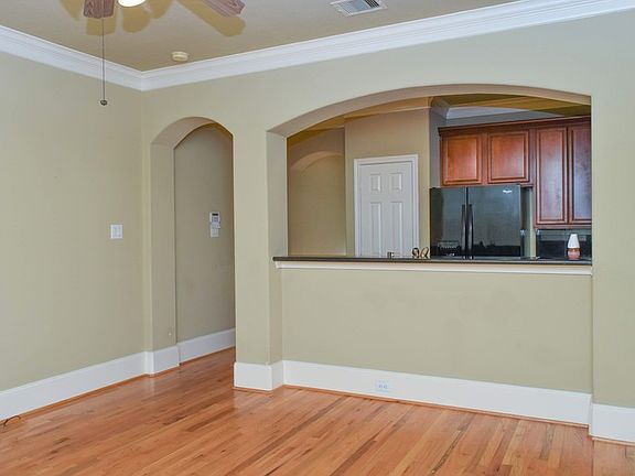 5th image of 1739 Aden Dr