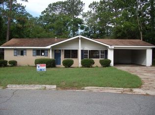 1024 Seven Oaks Rd, Jesup, GA 31546
