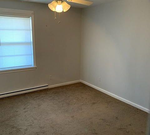4th image of 228 Monticello Ave APT 2