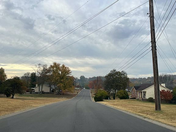 5th image of 1179 Willow Bend Dr
