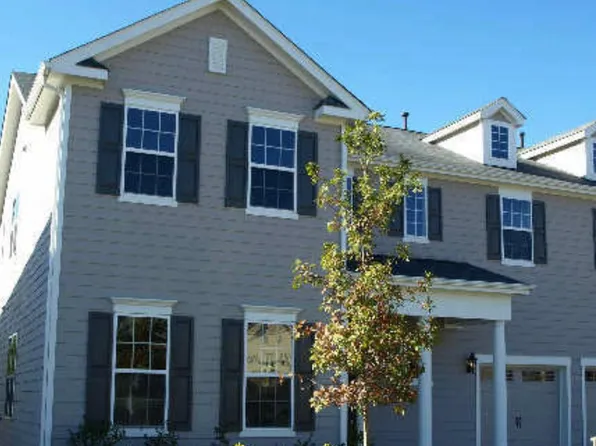 804 Tranquil Sound Dr, Cary, NC 27519