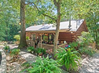 520 George Gray Ln, Waleska, GA 30183