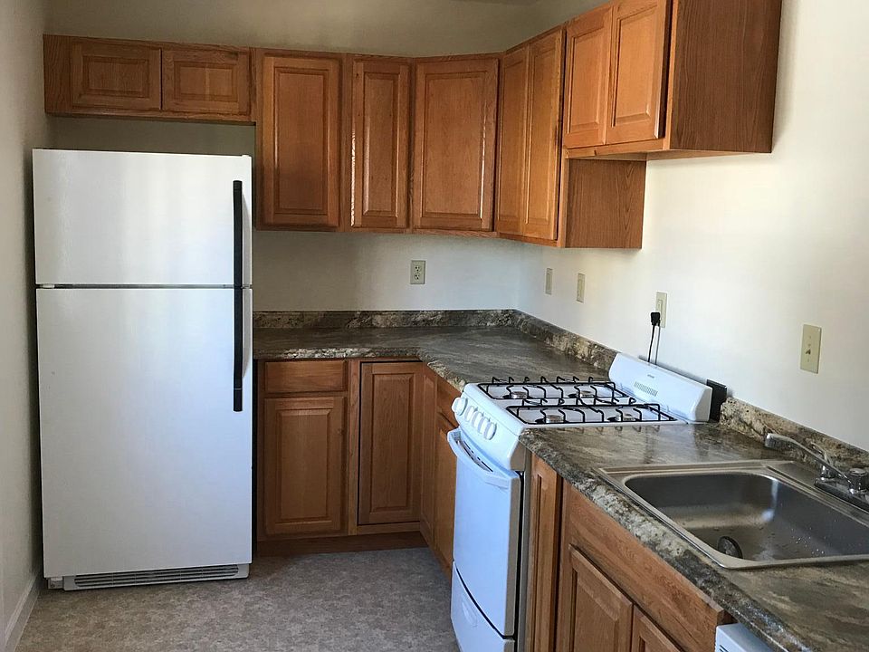 Kitchen (photo 1)