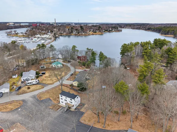 8-10 Bayview Lane, Kittery, ME 03904