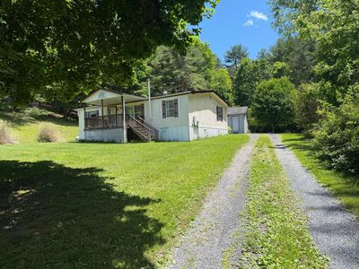 1556 Hollywood Glace Rd, Union, WV, 24983