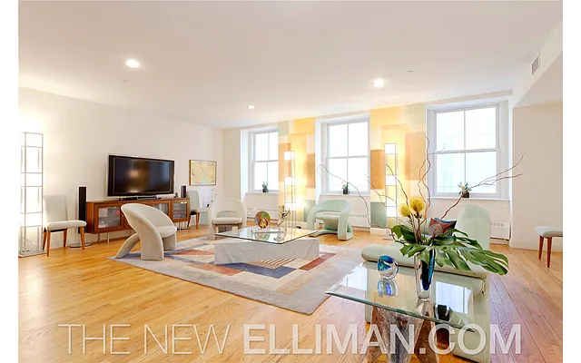 Rented by Douglas Elliman | media 31