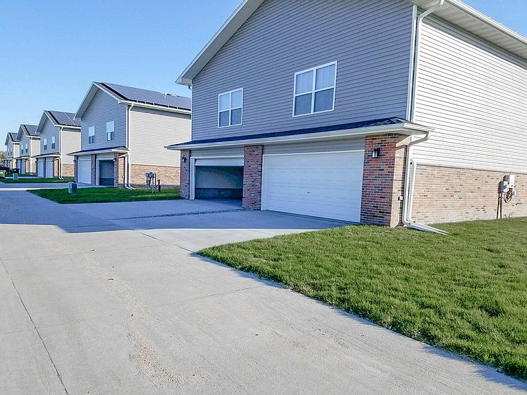 The Row Apartments Lexington, NE Zillow