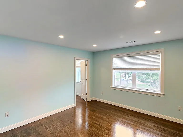 78 Nahanton Ave — Photo 18