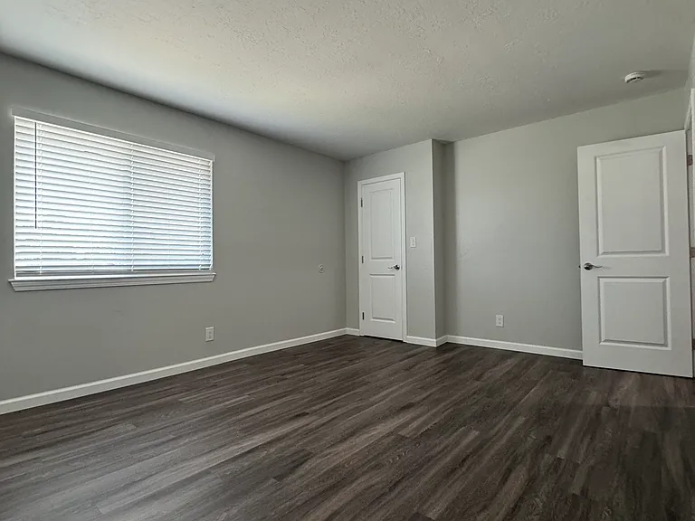 Bedroom #1