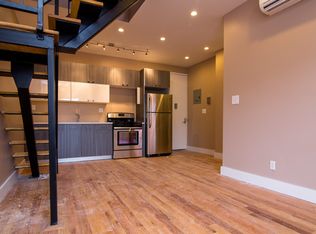 352 Hooper St #3R, Brooklyn, NY 11211