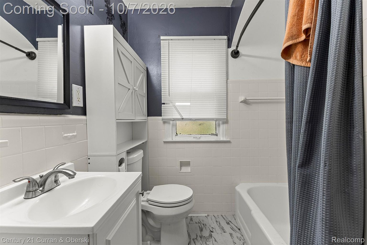 26016 Pennie St, photo 9