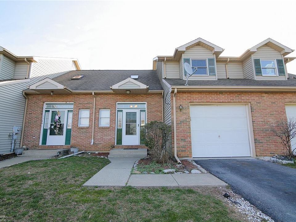 1st image of 1342 Howard Ln