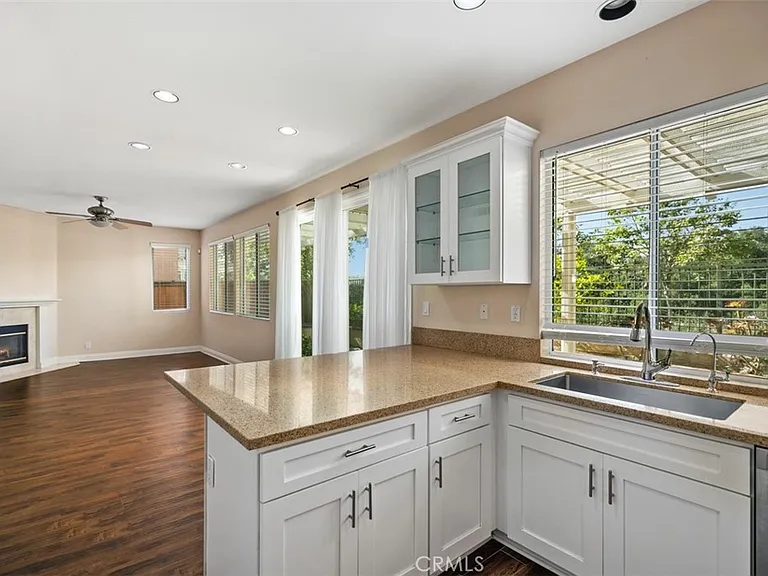 9 Acorn Rdg — Photo 20