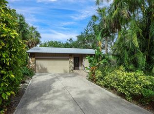 1155 Hampton Rd, Sarasota, FL 34236