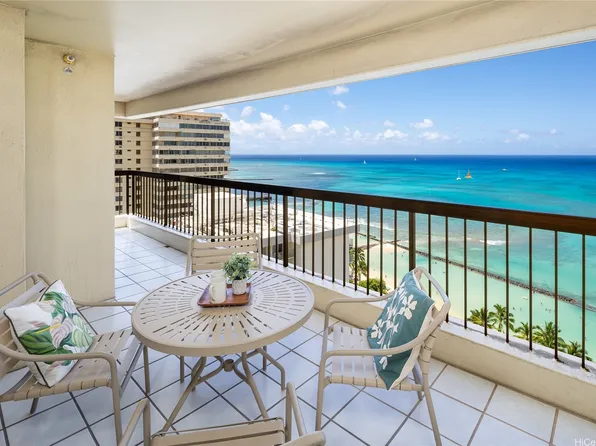 2470 Kalakaua Ave APT 2201, Honolulu, HI 96815