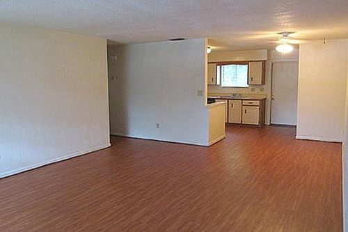 4th image of 642A Lpga Blvd