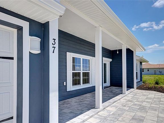 3rd image of 37 Blue Hen Dr