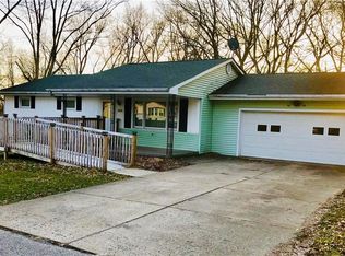 330 Oakview Ave, Struthers, OH 44471