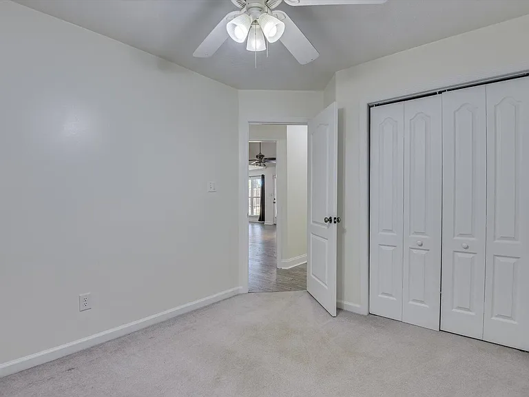 610 Butler Springs Cir — Photo 27