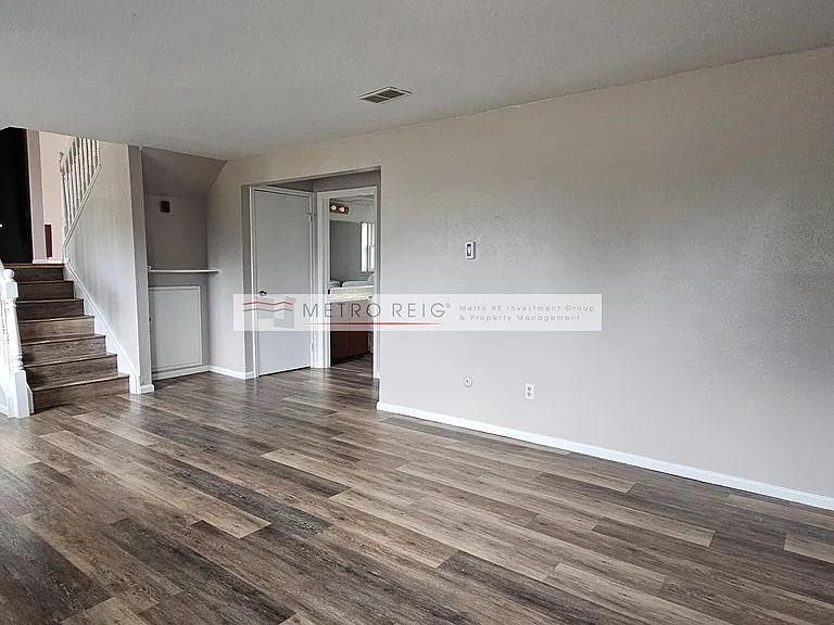 890 Lilac St — Photo 17