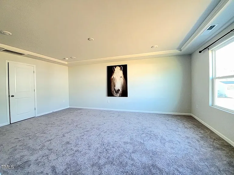 130 Millennium Dr — Photo 8