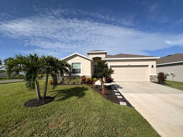 3934 Lively Coral Pl