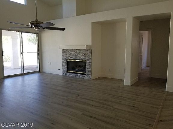 3rd image of 269 Timber Hollow St